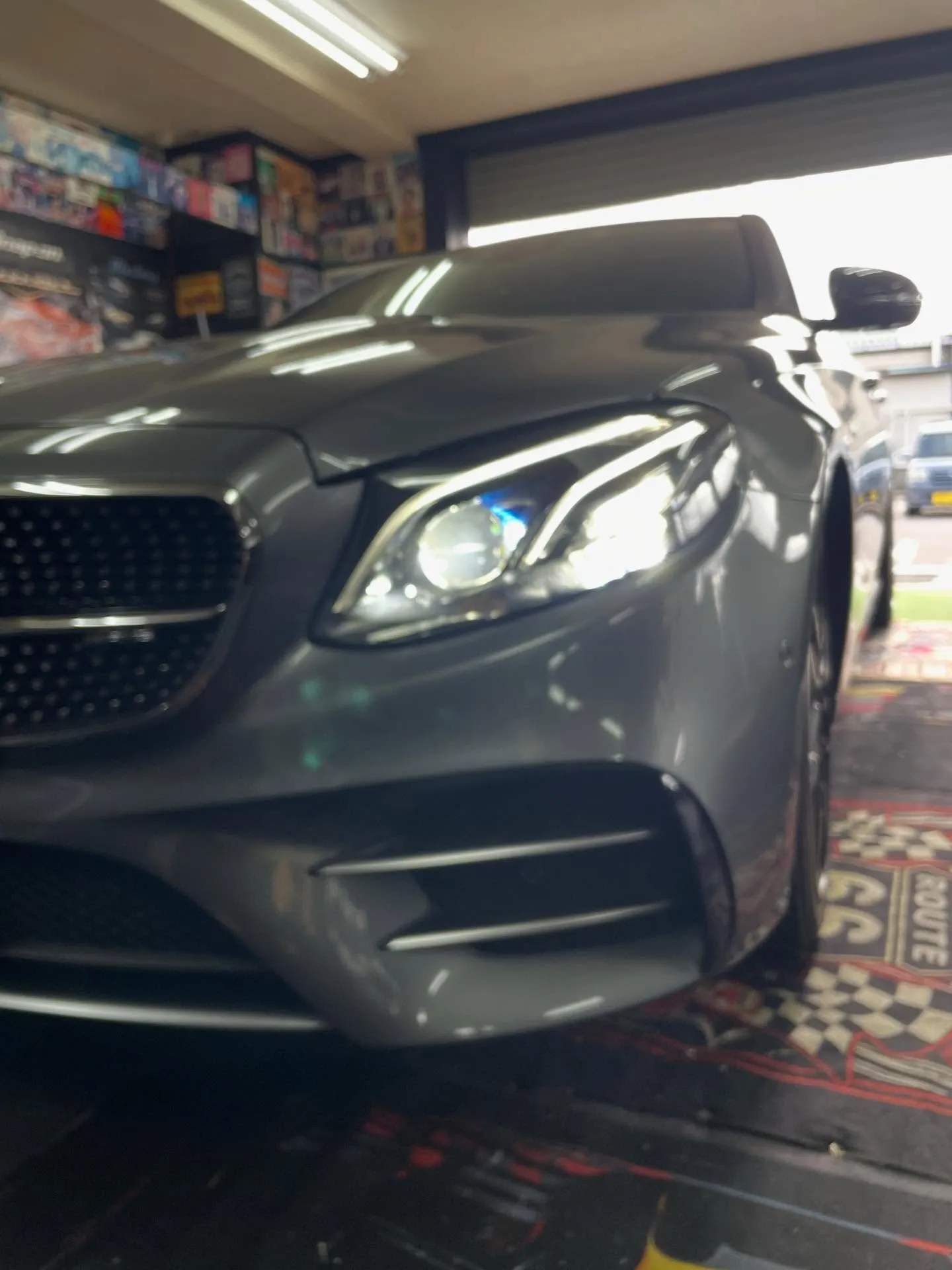 AMGタイヤ交換保管