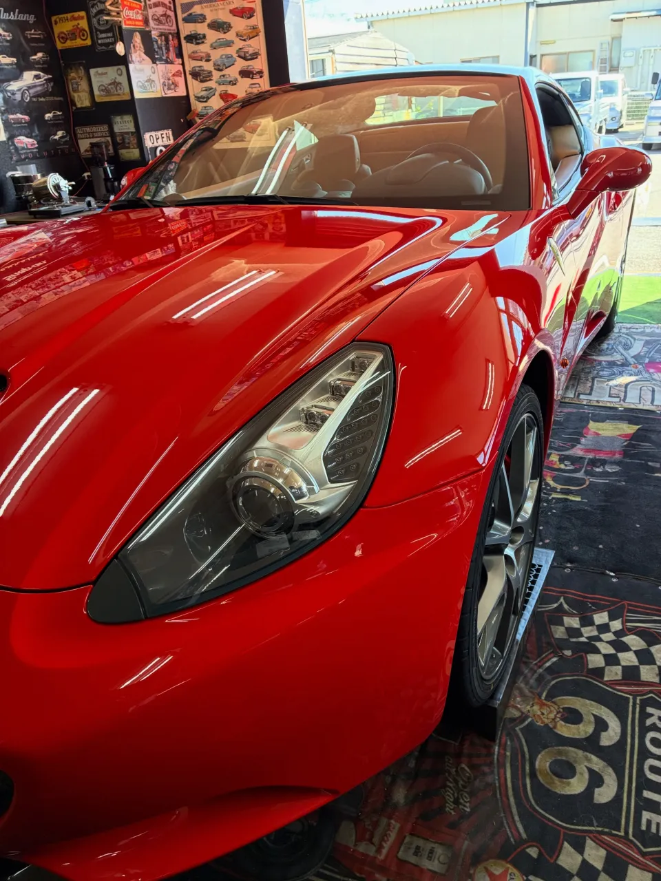 フェラーリカリフォルニア　タイヤ交換